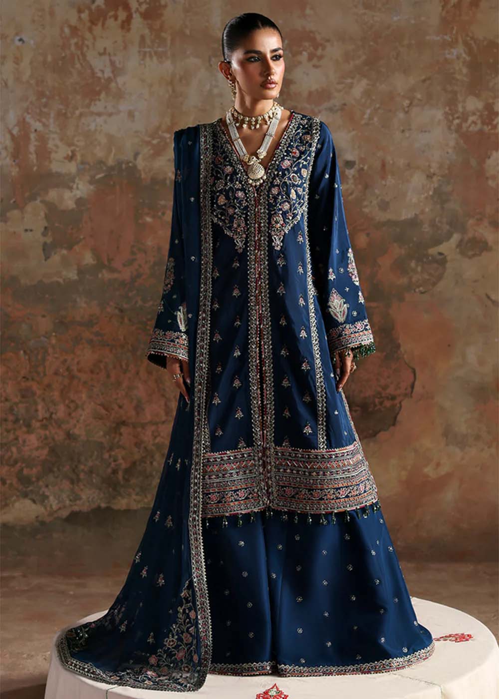 Emaan Adeel's Afsana-E-Silk Formal Wear ’25 | Afsar