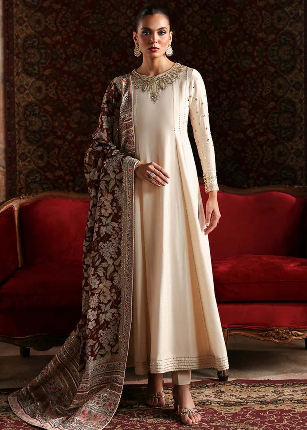 Emaan Adeel's Afsana-E-Silk Formal Wear ’25 | Laleh