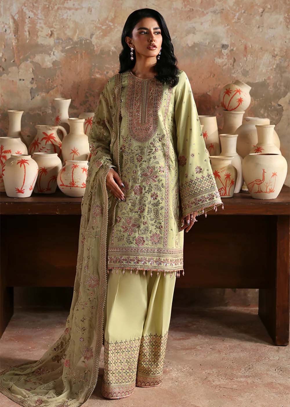 Emaan Adeel's Afsana-E-Silk Formal Wear ’25 | Zaib
